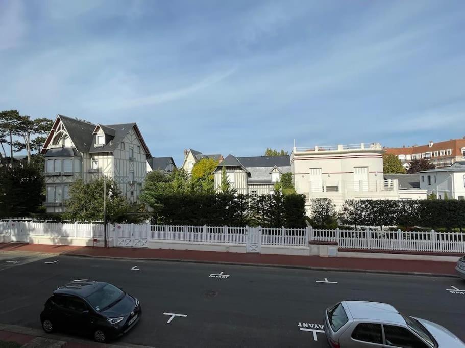 Deauville Studio En Bord De Mer Экстерьер фото